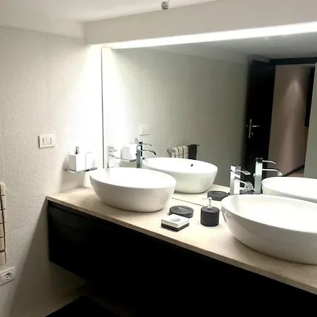 Apartment 3 Bedrooms With Sea View Jacuzzi And Furnished Terrace At 1 Km Away From The