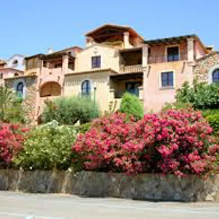 3 Bedrooms With Sea View Jacuzzi And Furnished Terrace At 1 Km Away From The Apartment